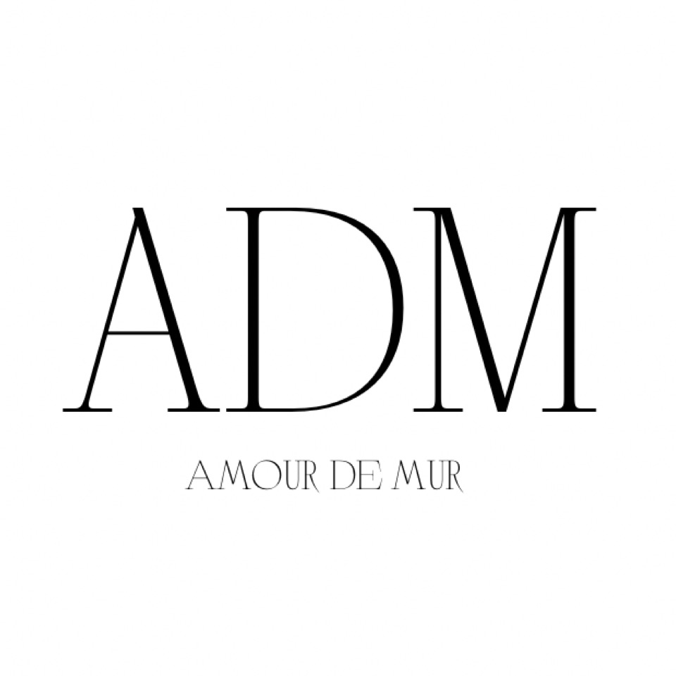 AMOUR DE MUR